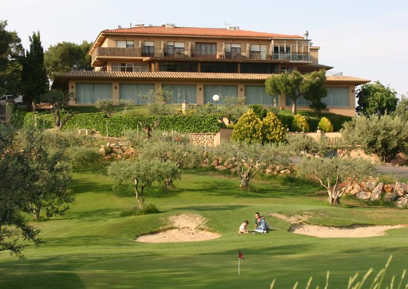 Hotel Golf Can Rafel Corbera de Llobregat Εξωτερικό φωτογραφία